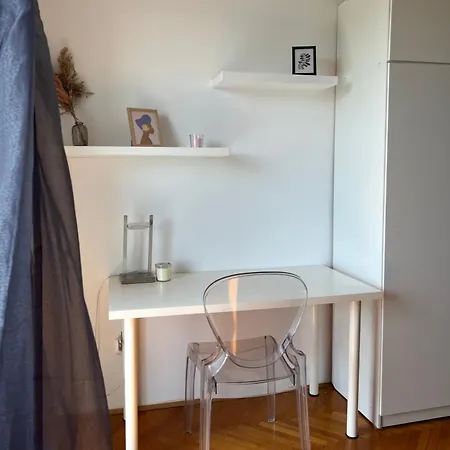 Apartment - Free Parking