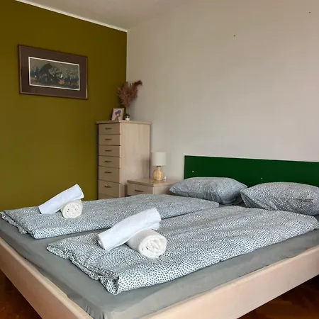 - Free Parking * 류블랴나