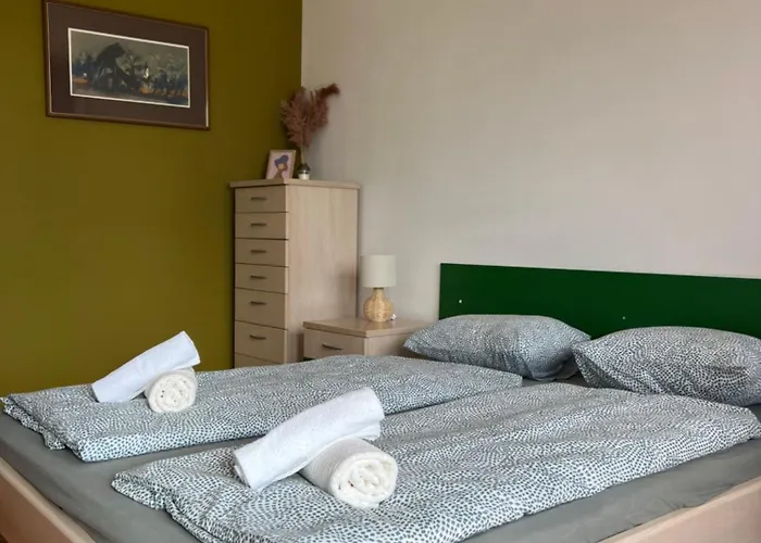 - Free Parking * Liubliana